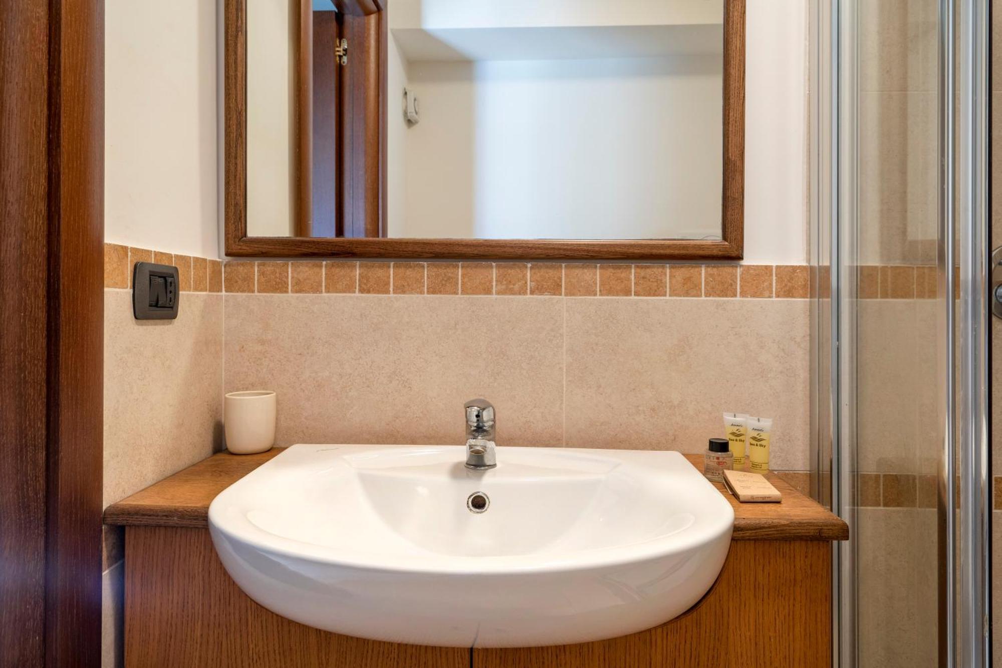 Domus Templaris Bed & Breakfast Terlizzi Bagian luar foto