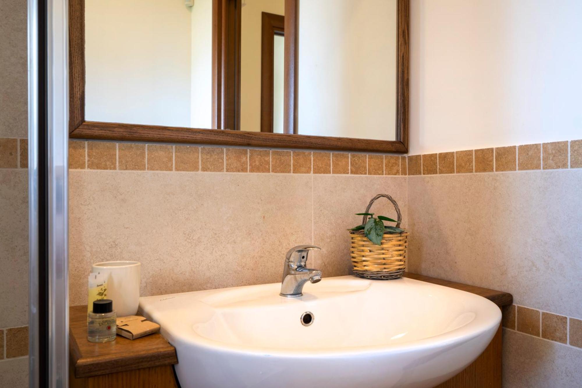 Domus Templaris Bed & Breakfast Terlizzi Bagian luar foto