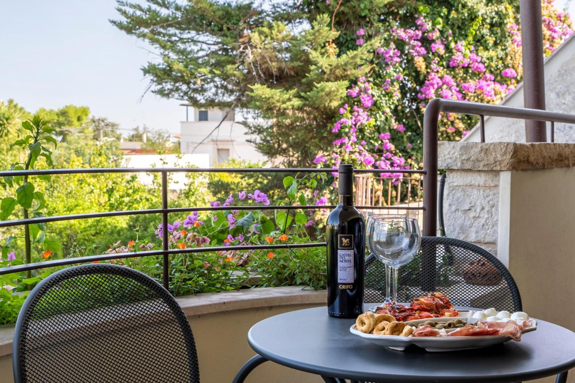 Domus Templaris Bed & Breakfast Terlizzi Bagian luar foto